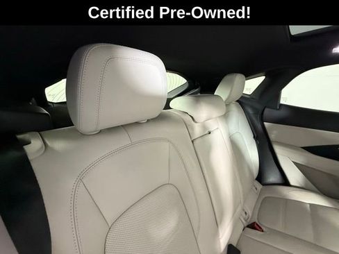 Certified 2021 Jaguar E-PACE SE image 24
