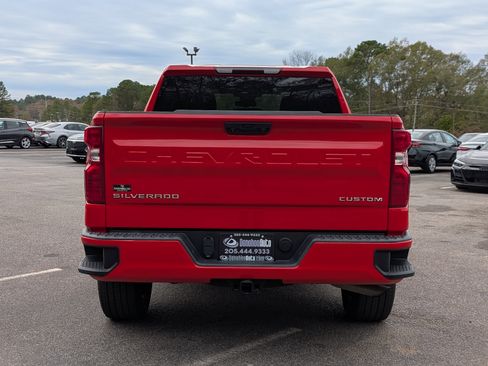 Used 2023 Chevrolet Silverado 1500 Custom image 8