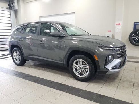 New 2026 Hyundai Tucson SE image 1