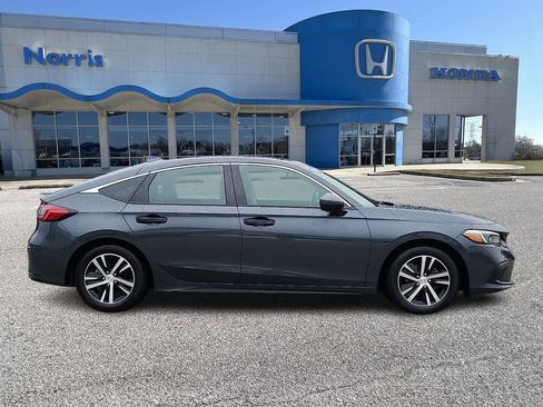 Used 2024 Honda Civic LX image 5
