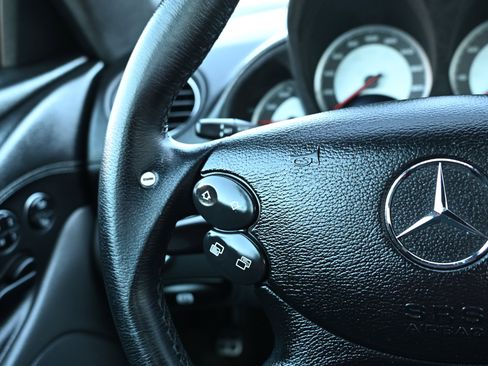 Used 2005 Mercedes-Benz SL 55 AMG image 30