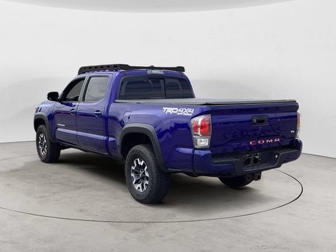Used 2023 Toyota Tacoma TRD Off-Road w/ Technology Package AWD/4WD image 3