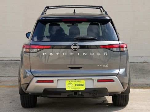 Used 2025 Nissan Pathfinder Platinum AWD/4WD image 54