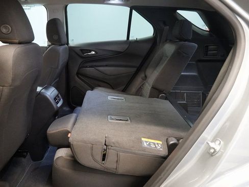 Used 2024 Chevrolet Equinox LT image 27