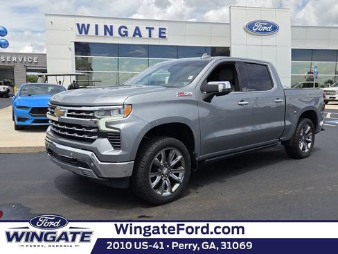 Used 2023 Chevrolet Silverado 1500 LTZ w/ LTZ Premium Package AWD/4WD image 1