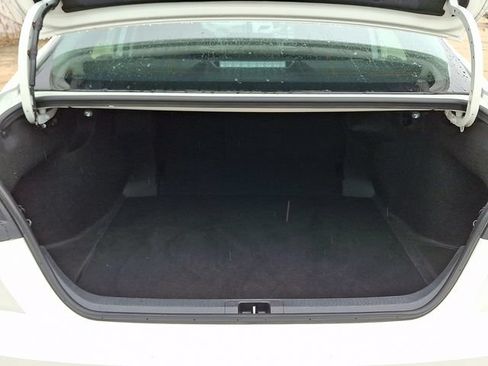 Used 2025 Toyota Camry LE FWD image 30