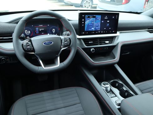 New 2026 Ford Explorer ST-Line w/ Premium Package RWD image 2