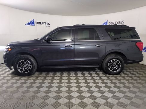 Used 2024 Ford Expedition Max XLT AWD/4WD image 2