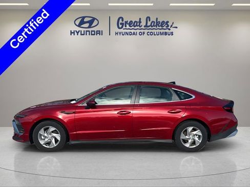 Used 2025 Hyundai Sonata SE image 3