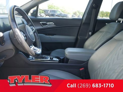 Used 2023 Kia Sportage X-Line w/ X-Line Premium Package AWD/4WD image 37