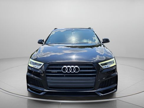Used 2018 Audi Q3 2.0T Premium Plus w/ Premium Plus Package AWD/4WD image 8