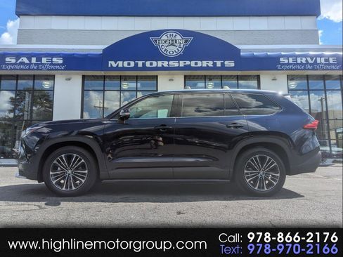 Used 2024 Toyota Grand Highlander AWD Hybrid image 1