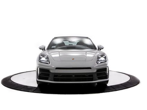 New 2026 Porsche Panamera RWD image 10