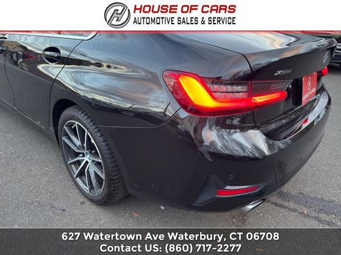 Used 2019 BMW 330i xDrive 330i xDrive Sedan w/ Driving Assistance Package image 13