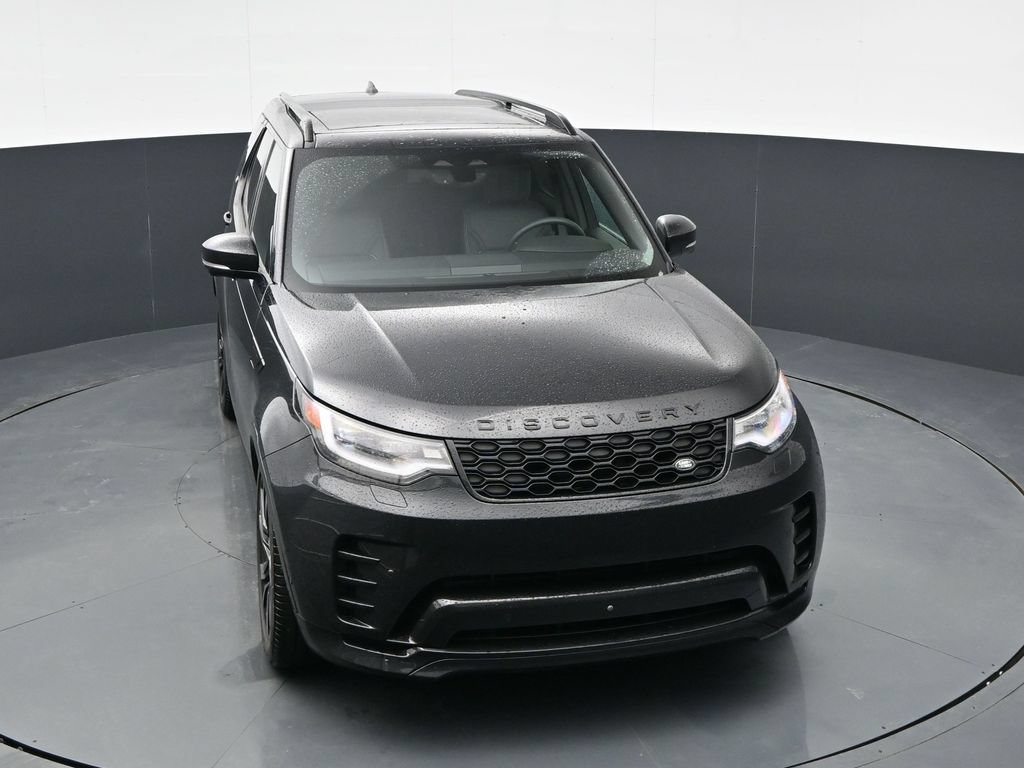 Used 2024 Land Rover Discovery Dynamic SE AWD/4WD image 21