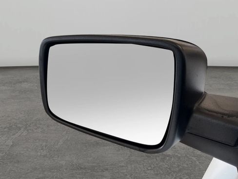 Used 2016 RAM 1500 Tradesman RWD image 30