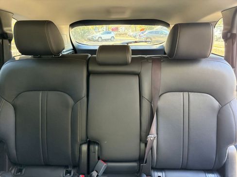 Used 2025 MAZDA CX-70 3.3 Turbo w/ Preferred Package image 35