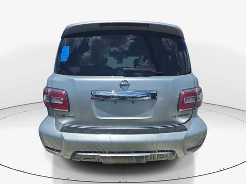 Used 2019 Nissan Armada Platinum w/ Captain's Chairs Package RWD image 5