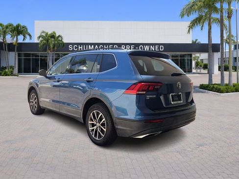 Used 2019 Volkswagen Tiguan SE w/ Panoramic Sunroof Package image 5