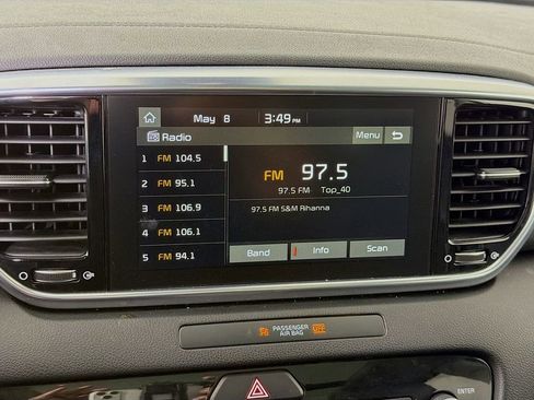 Used 2022 Kia Sportage EX FWD image 17