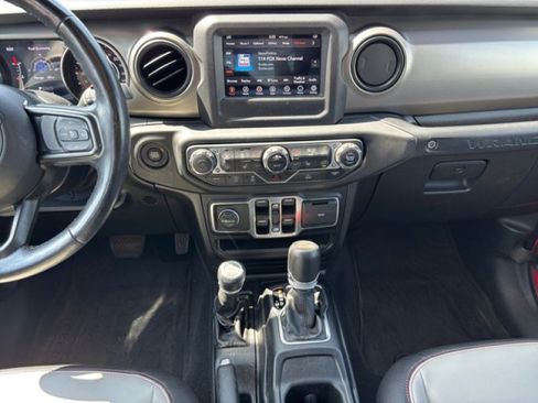 Used 2021 Jeep Wrangler Unlimited Sport AWD/4WD image 12