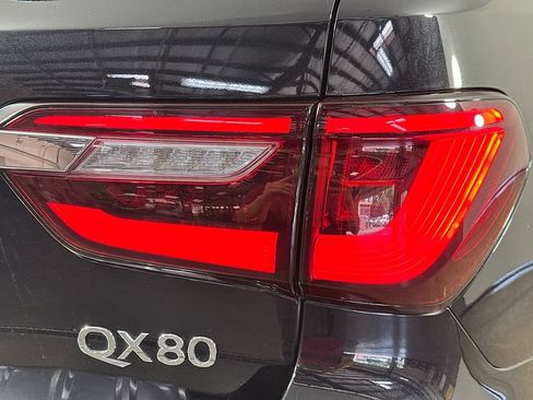 Certified 2021 INFINITI QX80 Sensory w/ All-Season Package AWD/4WD image 37