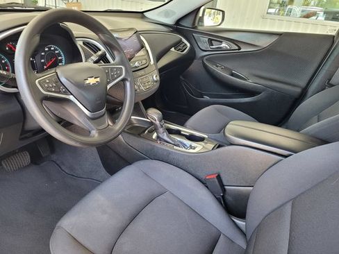 Used 2023 Chevrolet Malibu LT FWD image 10
