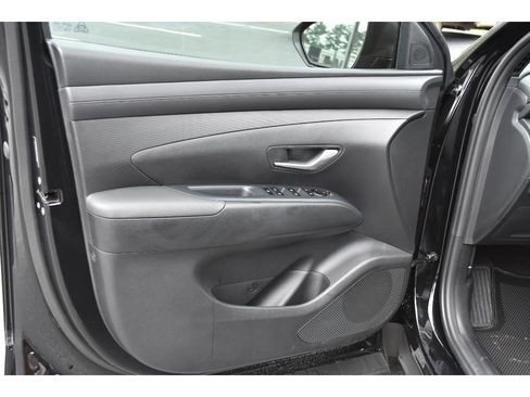 New 2025 Hyundai Santa Cruz SE image 15