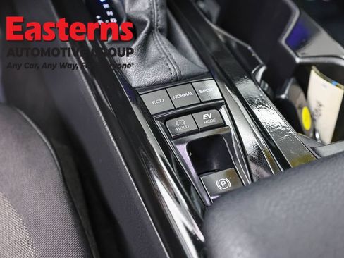 Used 2025 Toyota Camry LE FWD image 20