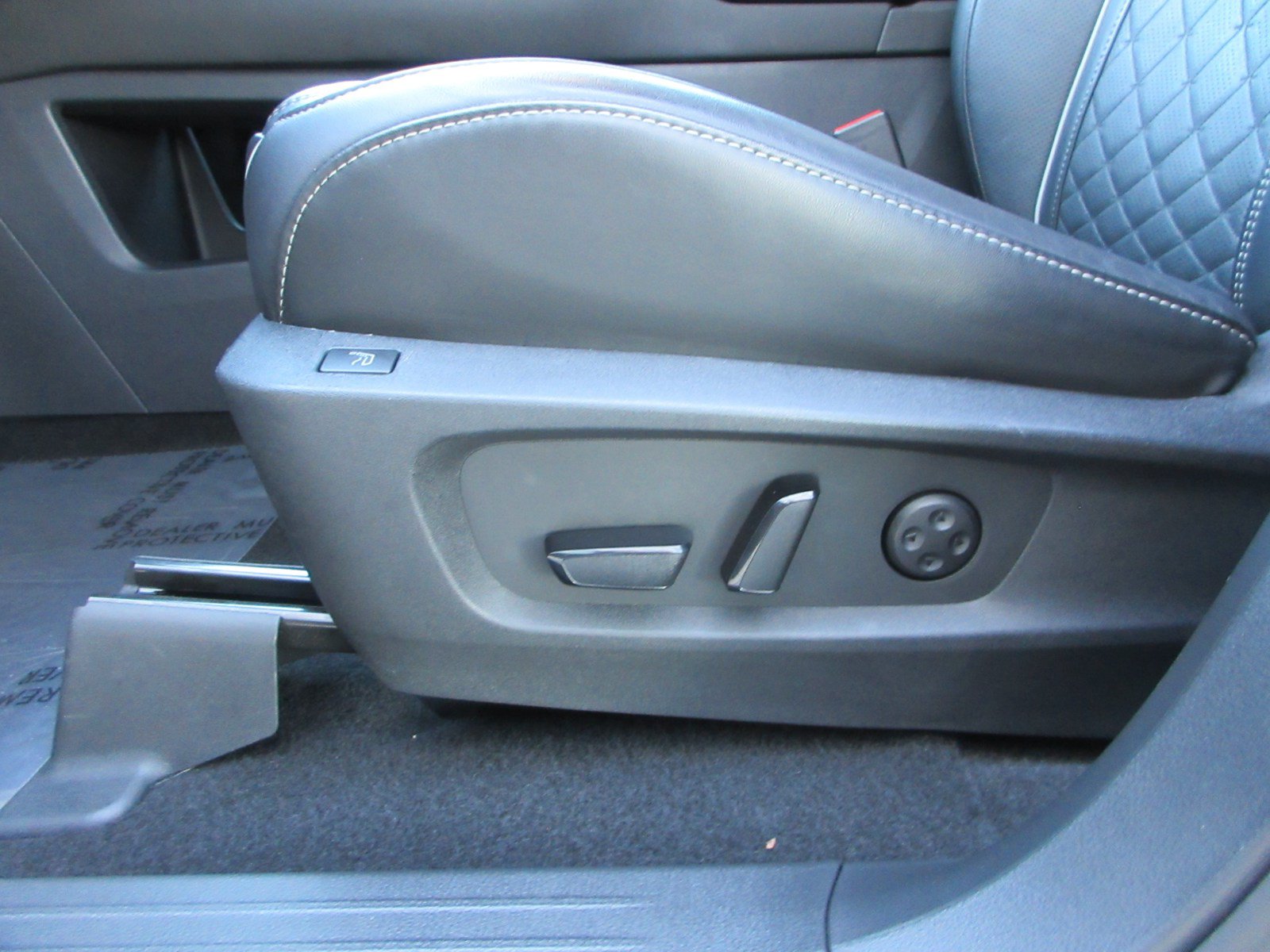 Used 2025 INFINITI QX60 Autograph w/ Cargo Package AWD/4WD image 40