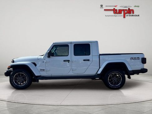 Used 2021 Jeep Gladiator Overland w/ Popular Equipment Package AWD/4WD image 2