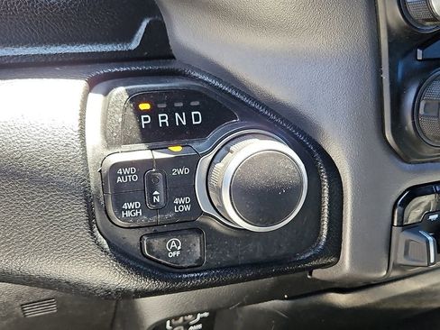 Used 2021 RAM 1500 Big Horn AWD/4WD image 14