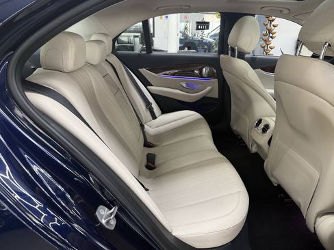 Used 2017 Mercedes-Benz E 300 4MATIC image 16