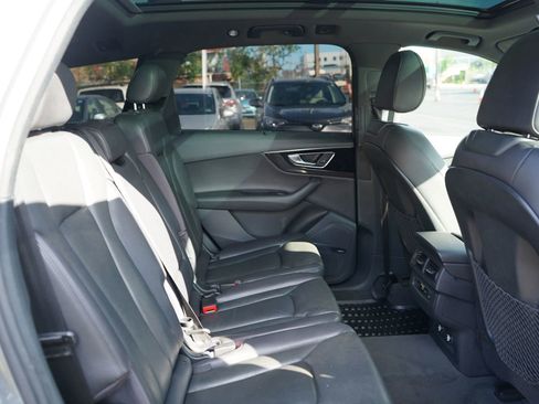 Used 2018 Audi Q7 3.0T Premium Plus AWD/4WD image 21