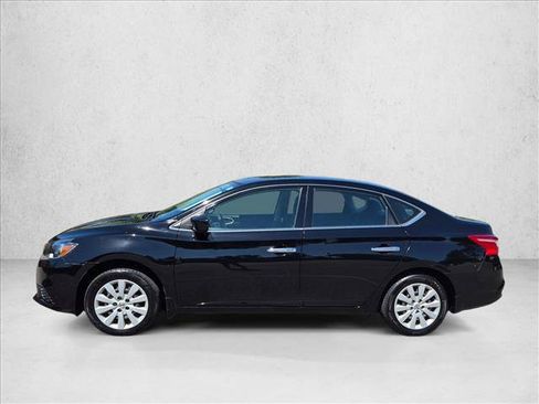 Used 2017 Nissan Sentra SV w/ Protection Package FWD image 9