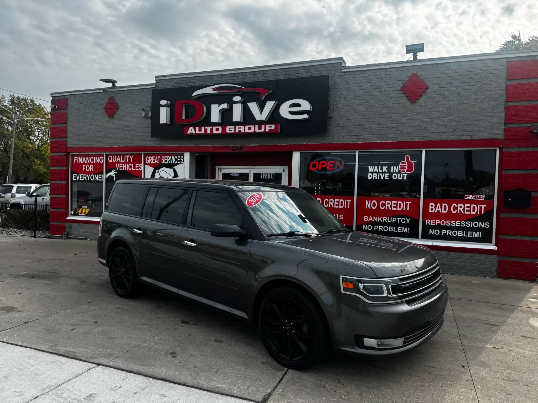 Used 2019 Ford Flex Limited w/ Limited Appearance Package AWD/4WD image 1