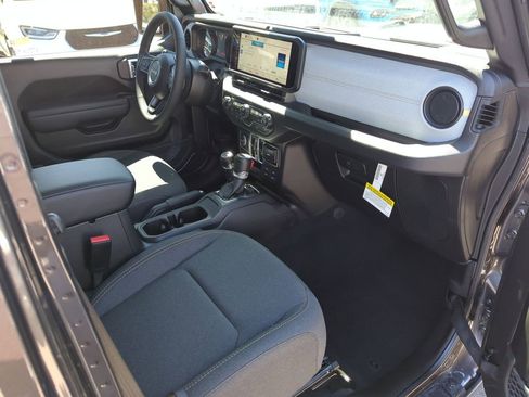 New 2026 Jeep Gladiator Sport image 33