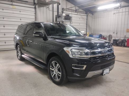 Certified 2024 Ford Expedition Max Limited image 5