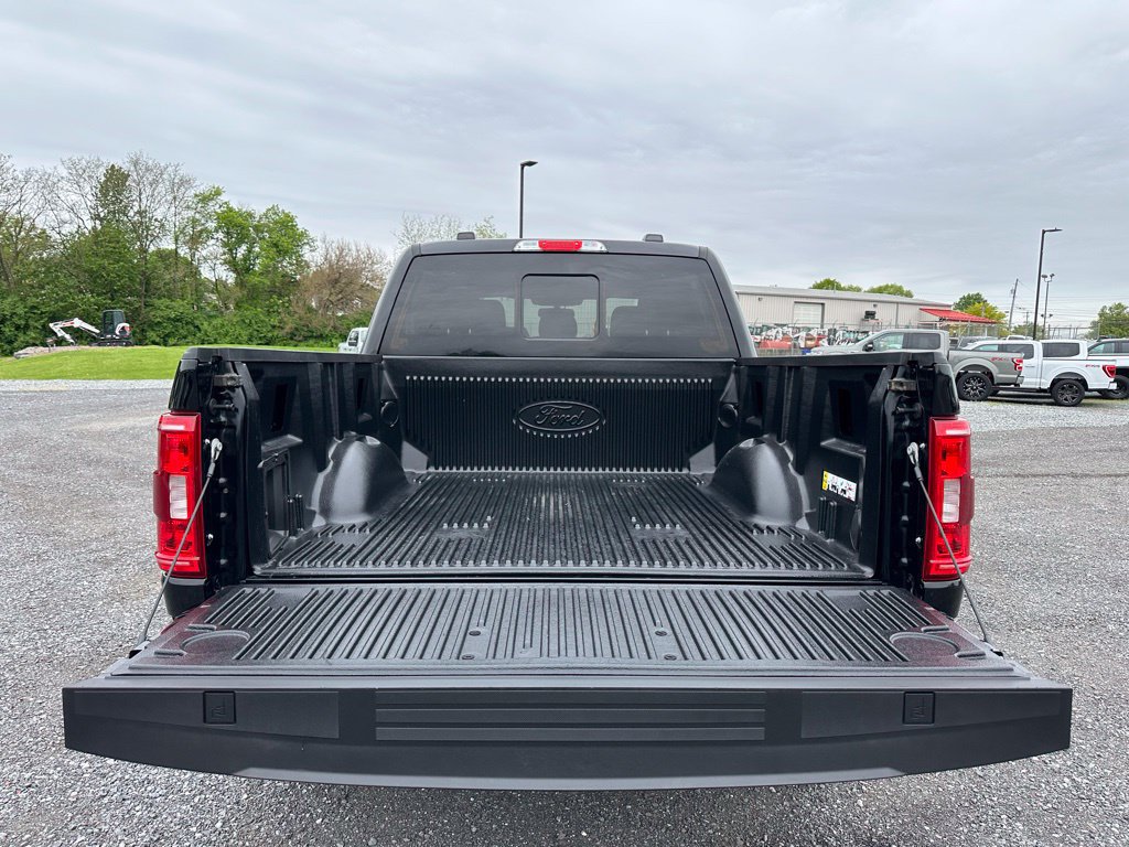 Used 2023 Ford F150 XLT w/ Equipment Group 302A High AWD/4WD image 17