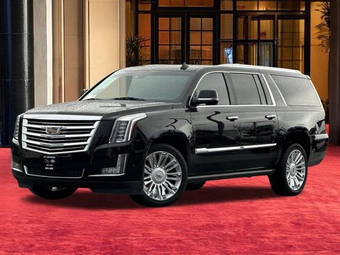 Used 2017 Cadillac Escalade ESV Platinum image 1