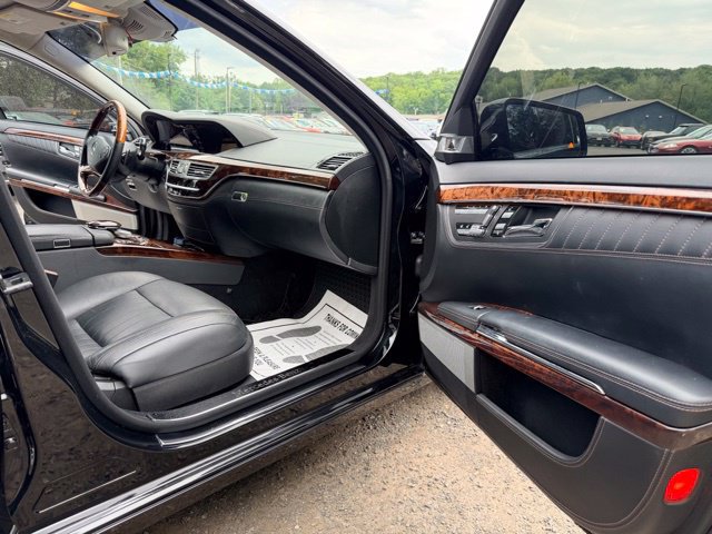 Used 2011 Mercedes-Benz S 600 image 38
