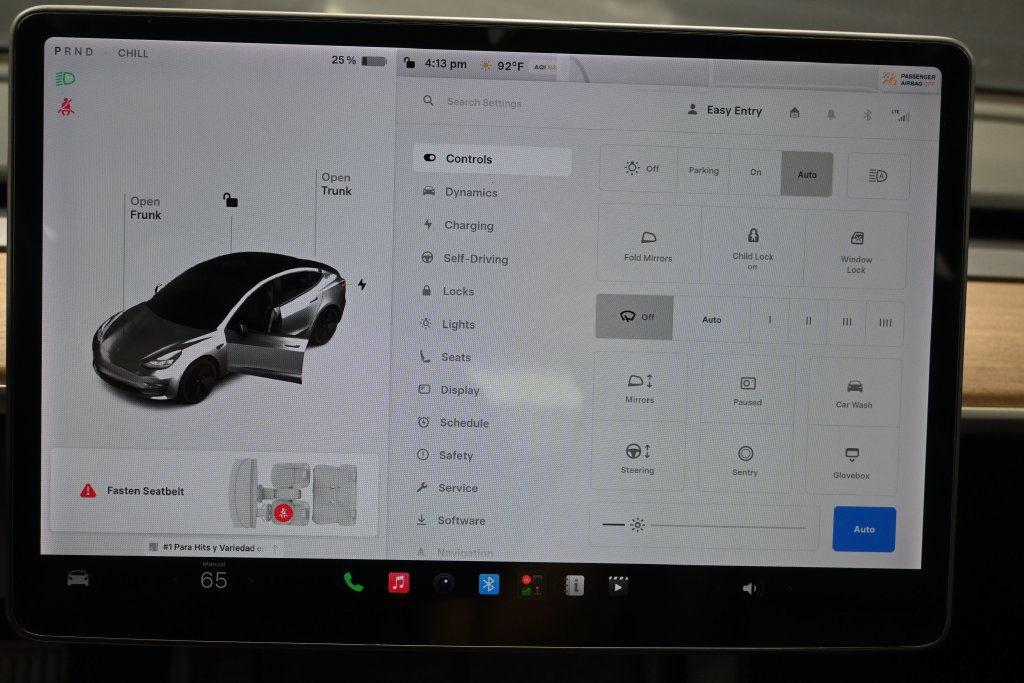 Used 2021 Tesla Model 3 Standard Range Plus RWD image 16