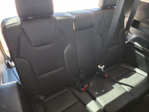 Used 2022 Kia Telluride EX FWD image 15