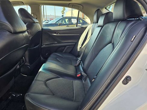 Used 2020 Toyota Camry XSE w/ Navigation Package FWD image 16