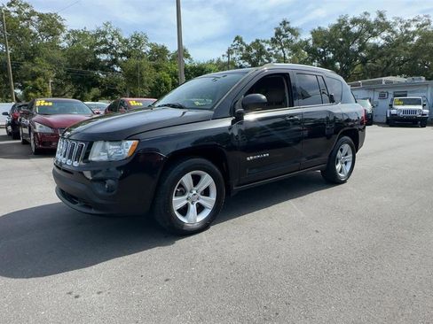 Used 2011 Jeep Compass Sport FWD image 17