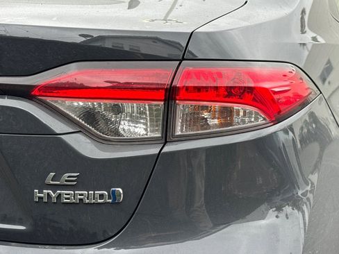 Certified 2024 Toyota Corolla LE w/ LE Convenience Package FWD image 7