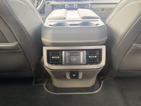 Used 2026 Ford F350 Platinum w/ Platinum Plus Package AWD/4WD image 28