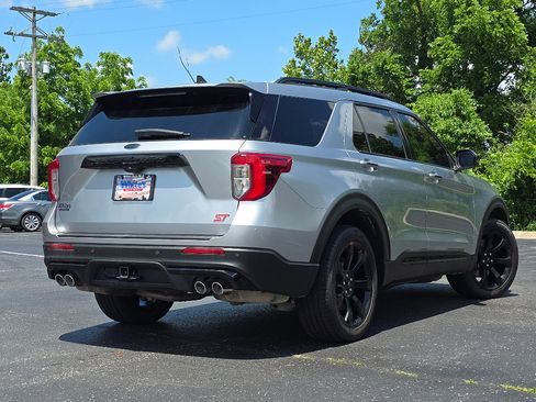 Used 2023 Ford Explorer ST w/ Equipment Group 401A AWD/4WD image 8