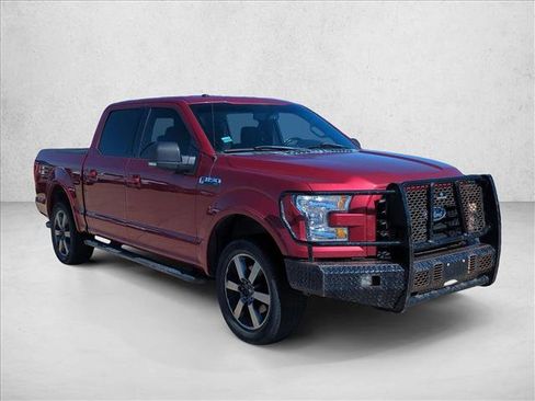 Used 2017 Ford F150 XLT w/ Equipment Group 302A Luxury image 3