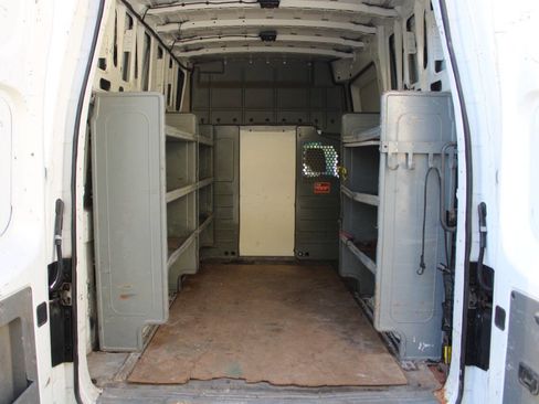 Used 2013 Nissan NV 2500 S w/ Side Curtain Airbag Pkg image 10